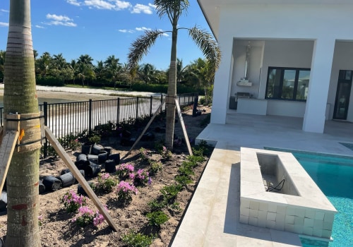 What Are The Benefits Of Hiring A Top Fence Installer For Your Front Yard Landscaping Project In Cape Coral, FL